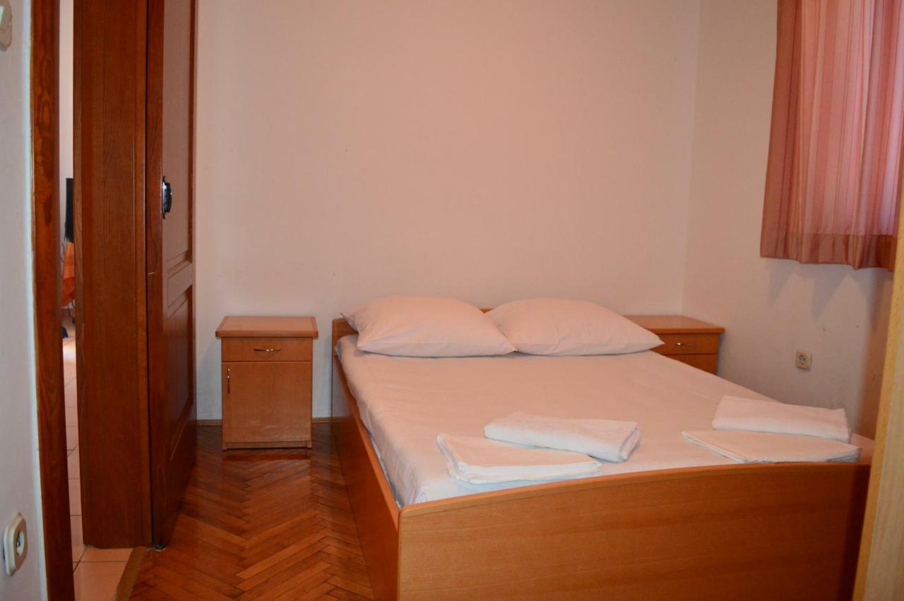 Apartmani Macak II Novalja Exterior foto
