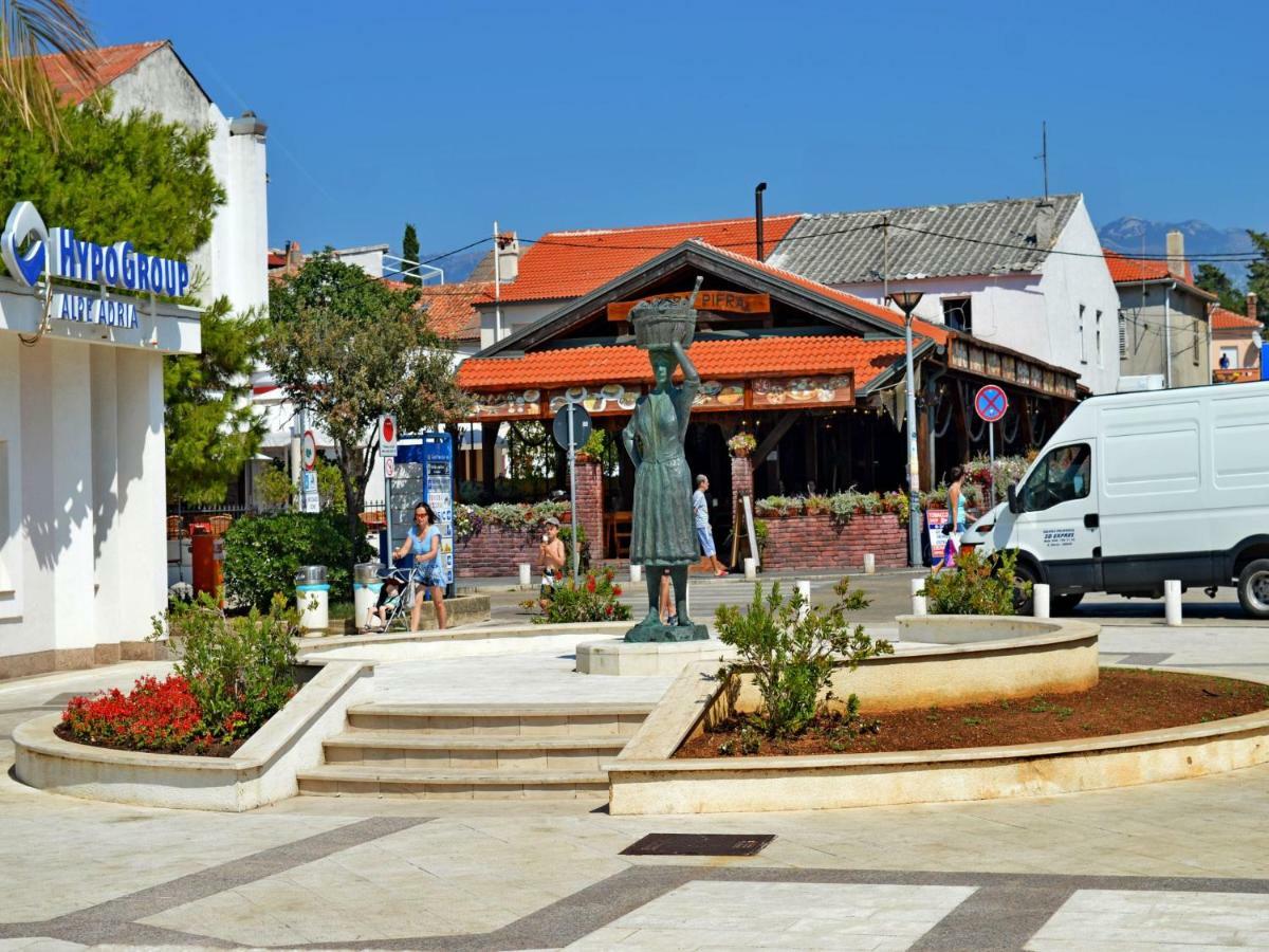 Apartmani Macak II Novalja Exterior foto