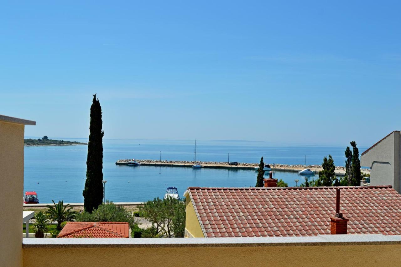 Apartmani Macak II Novalja Exterior foto